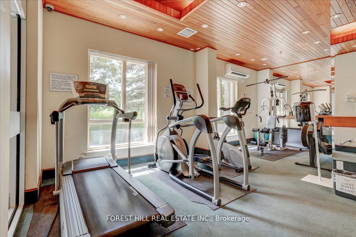 350 Mill Rd, #Ph5