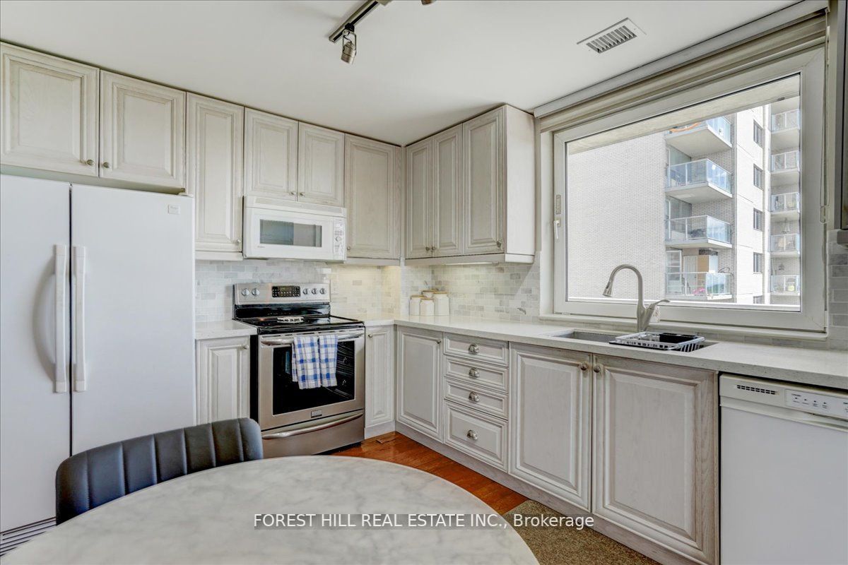 350 Mill Rd, #Ph5