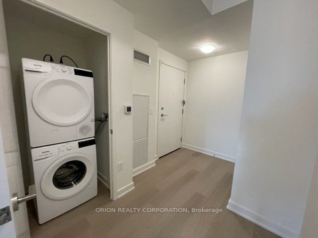859 The Queensway, #322
