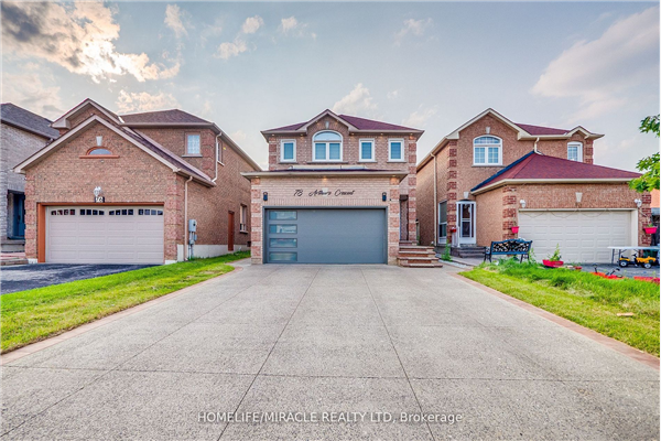 78 Arthurs Cres, Brampton