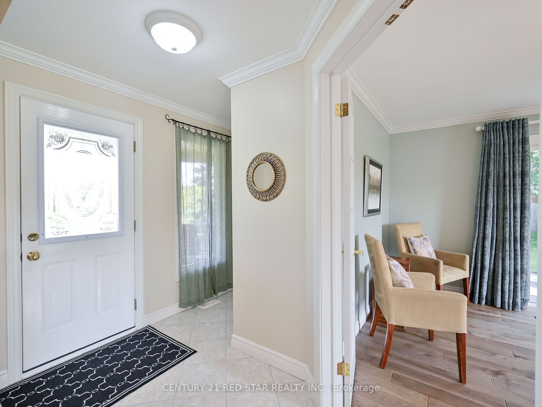 240 Longwood Dr
