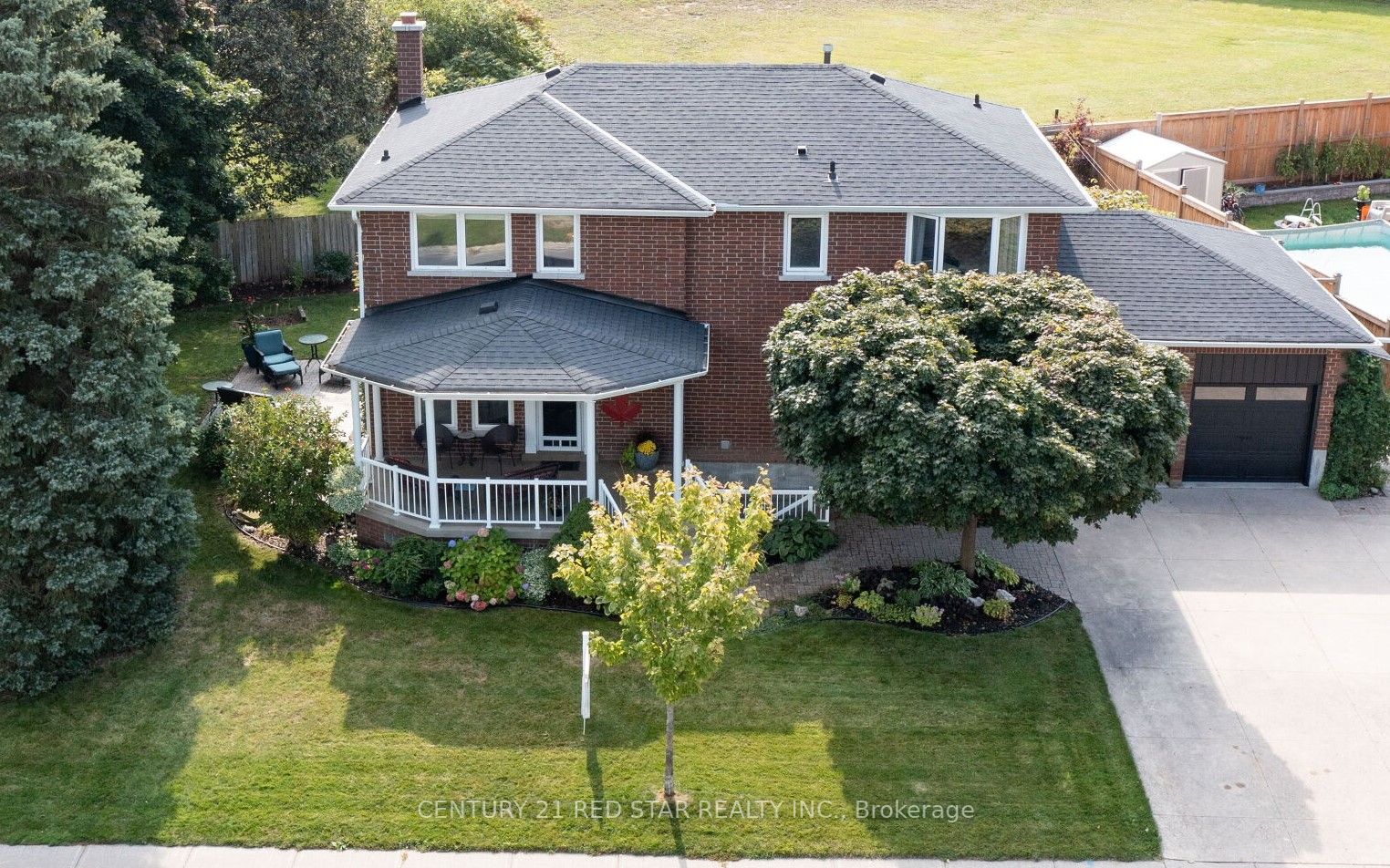 240 Longwood Dr