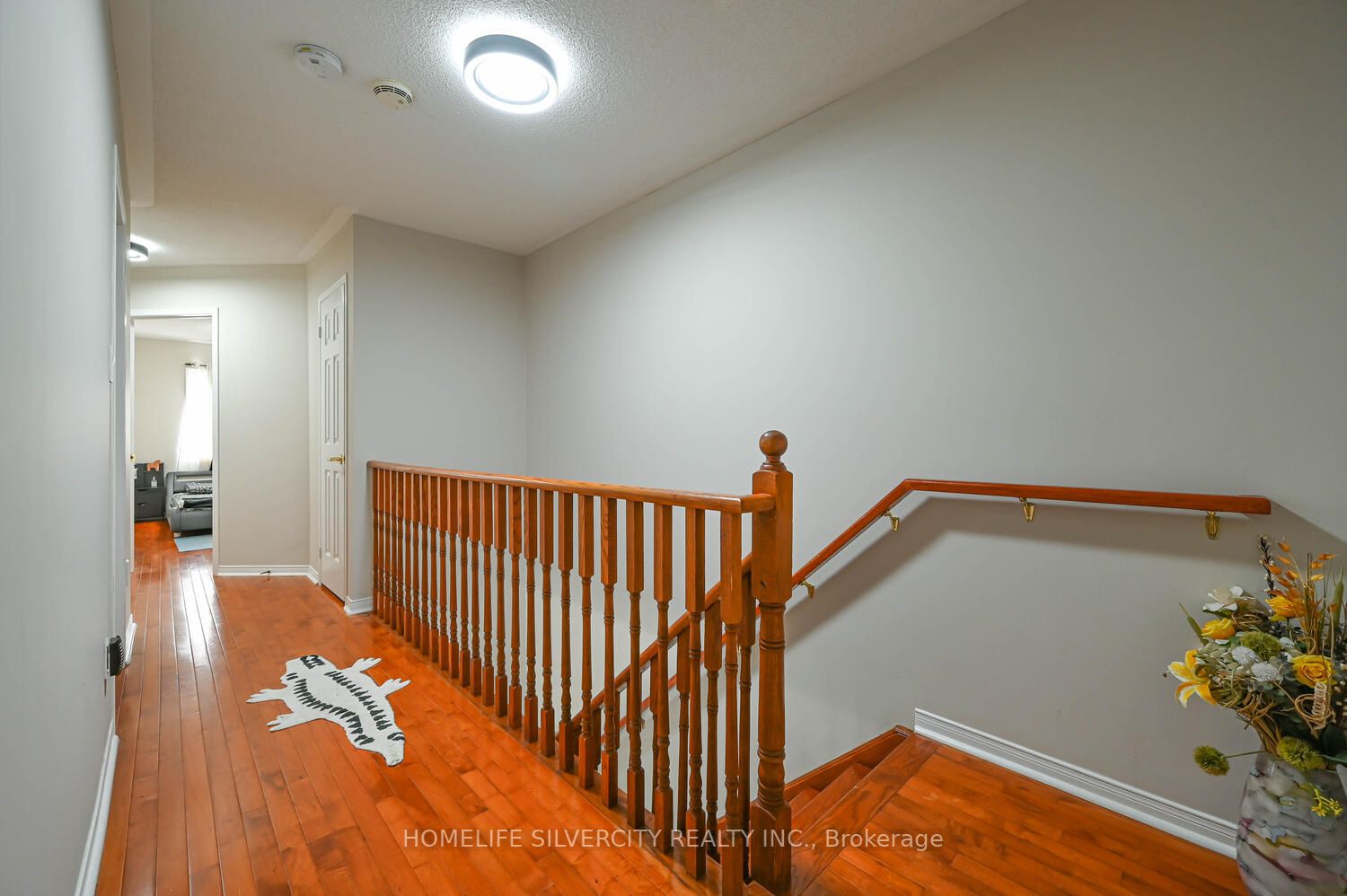 48 Harding St