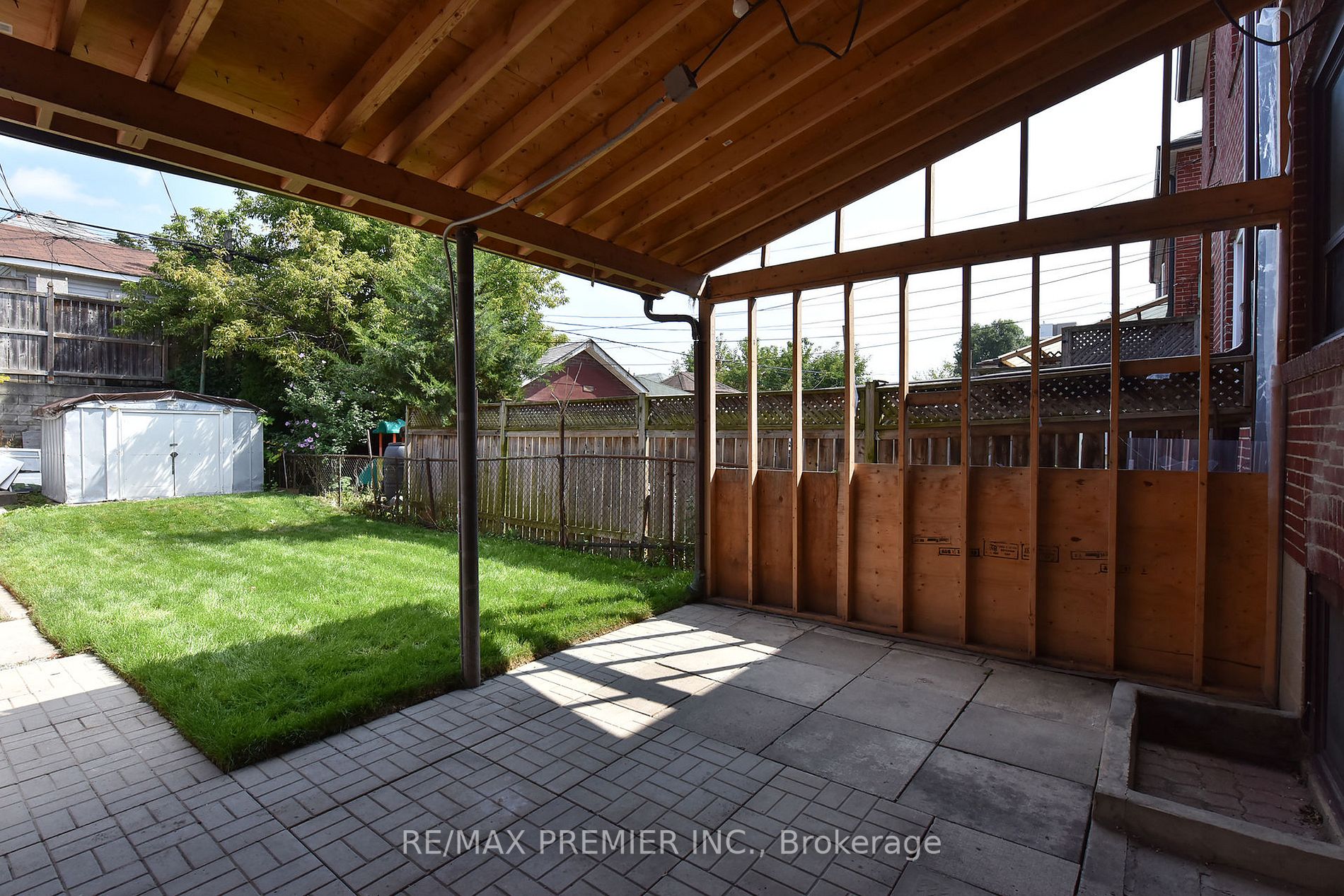 117 Dynevor Rd