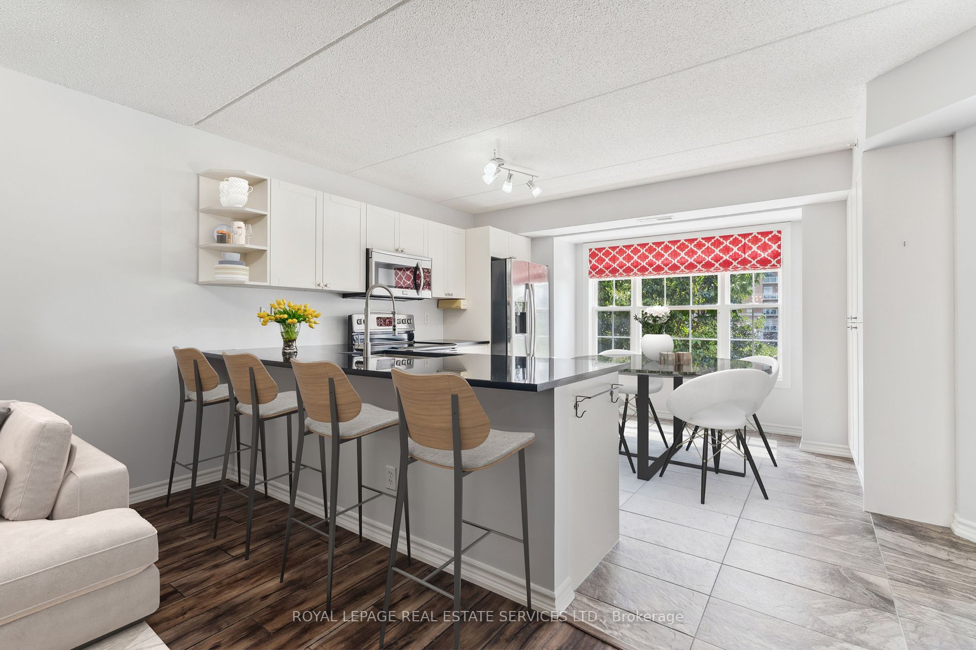 2055 Appleby Line, #211