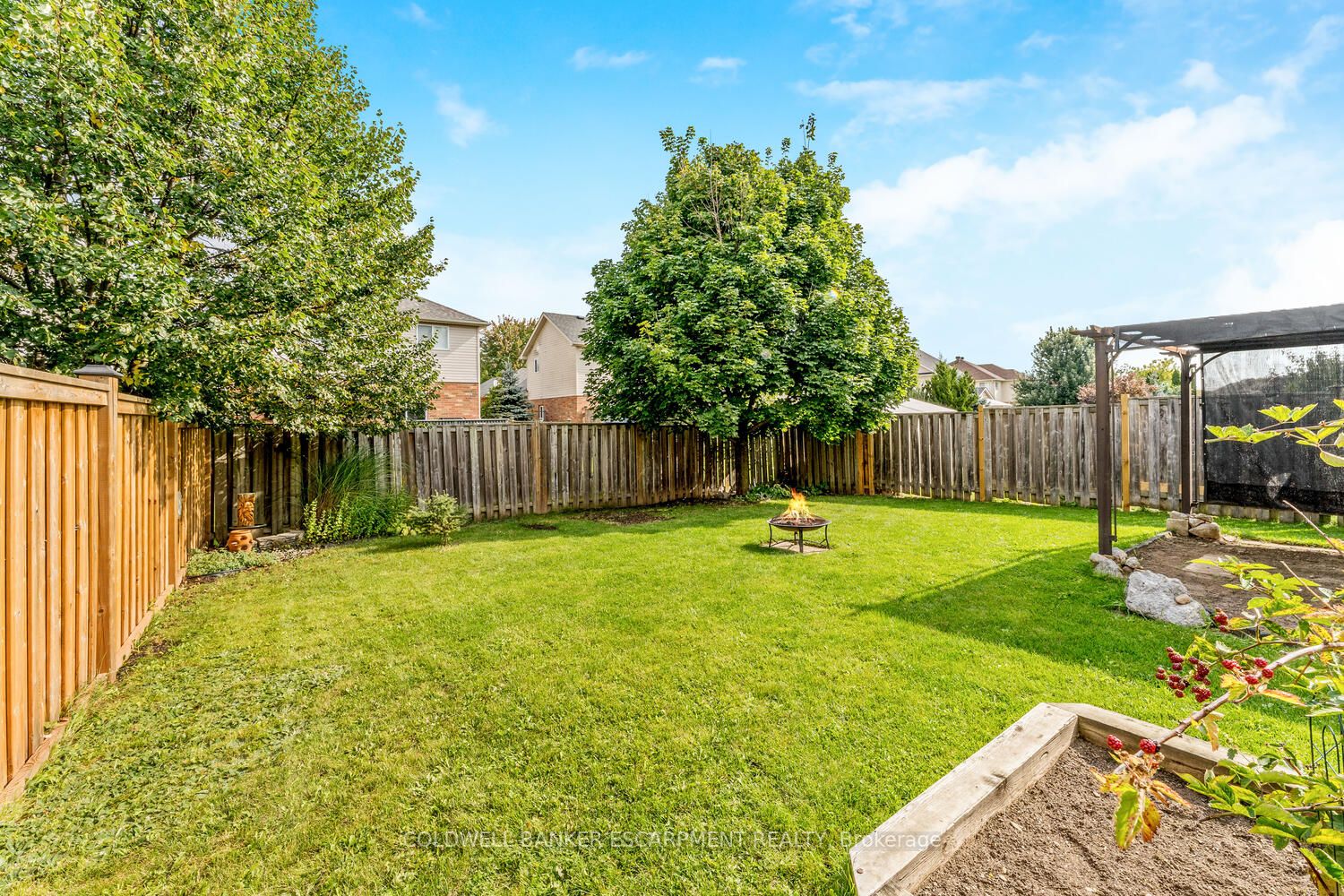 183 Churchill Rd S