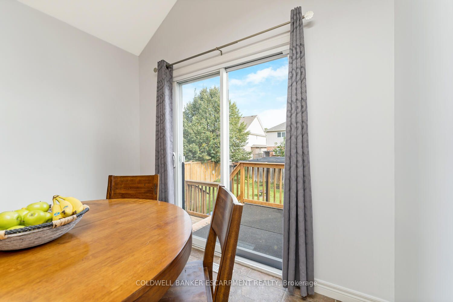 183 Churchill Rd S