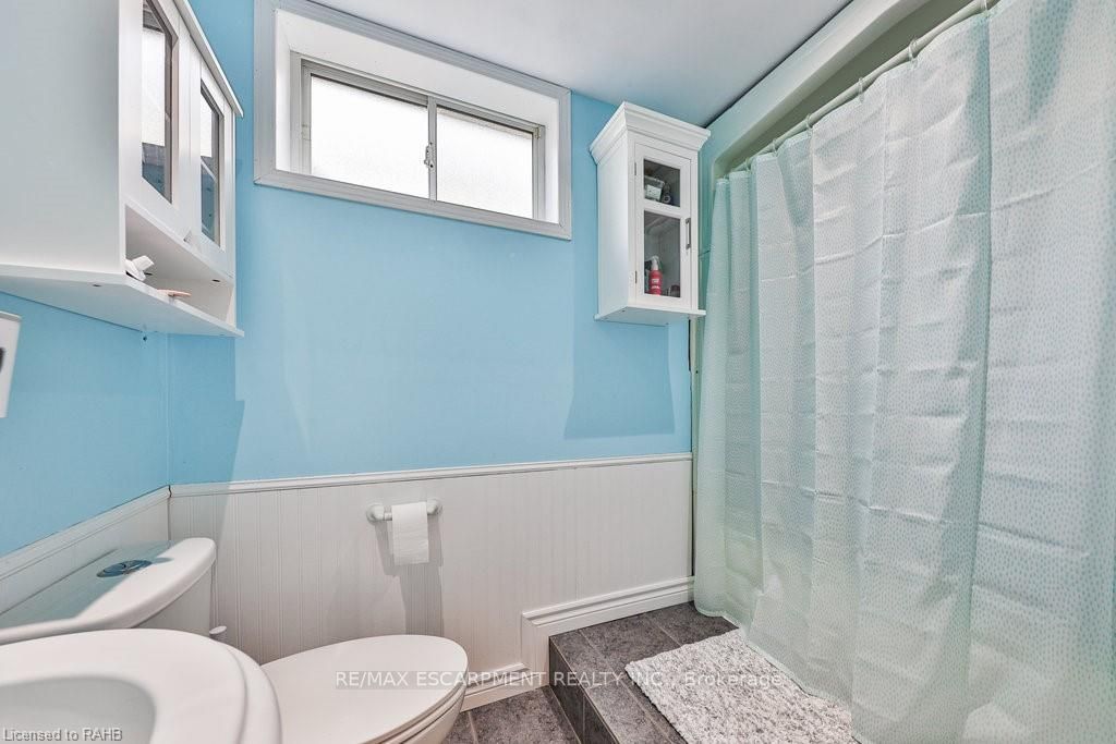 329 Erindale Dr