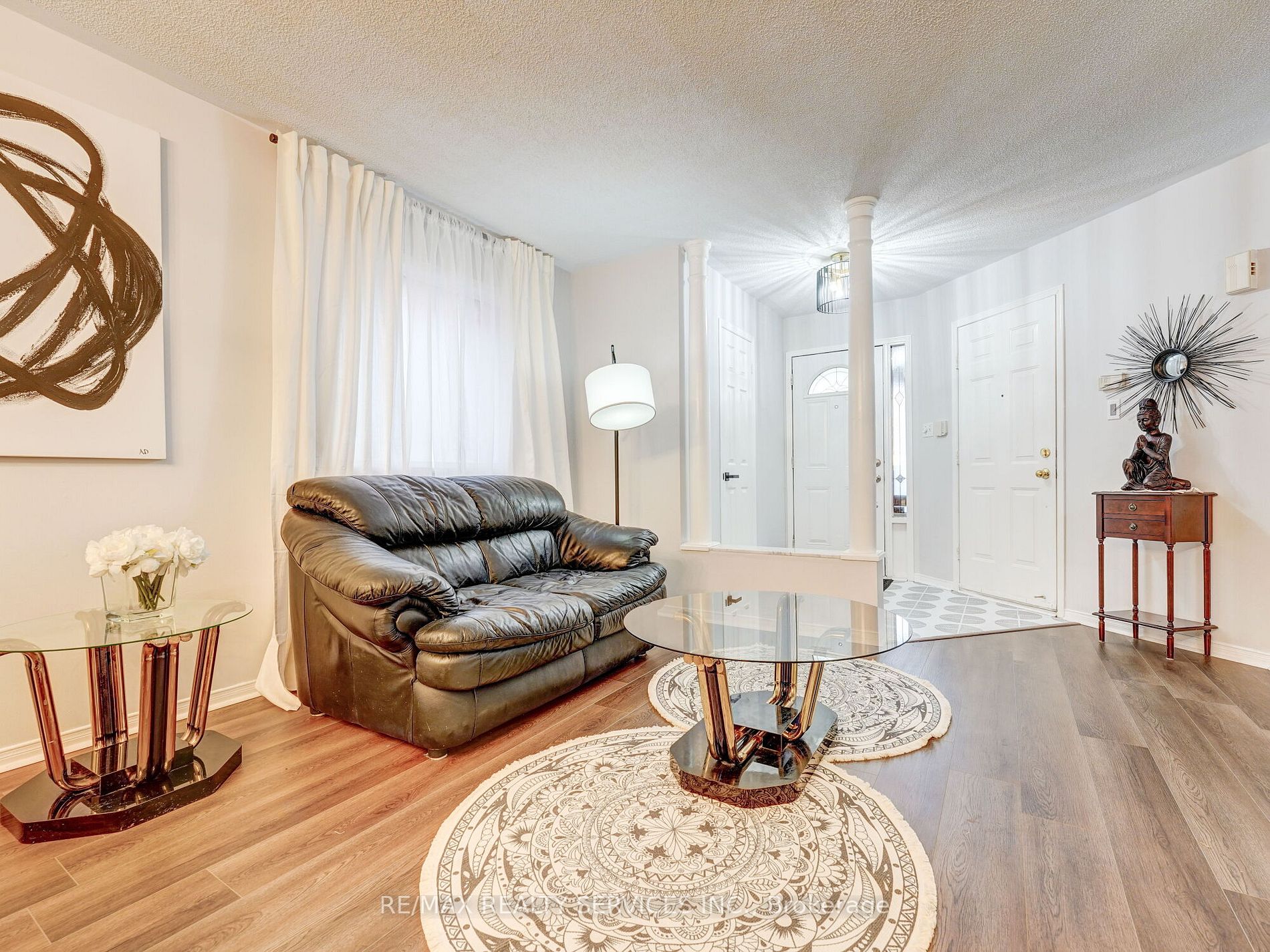22 Anastacia Crt