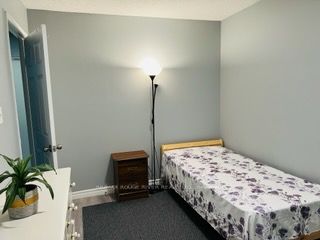 11 Four Winds Dr, #16