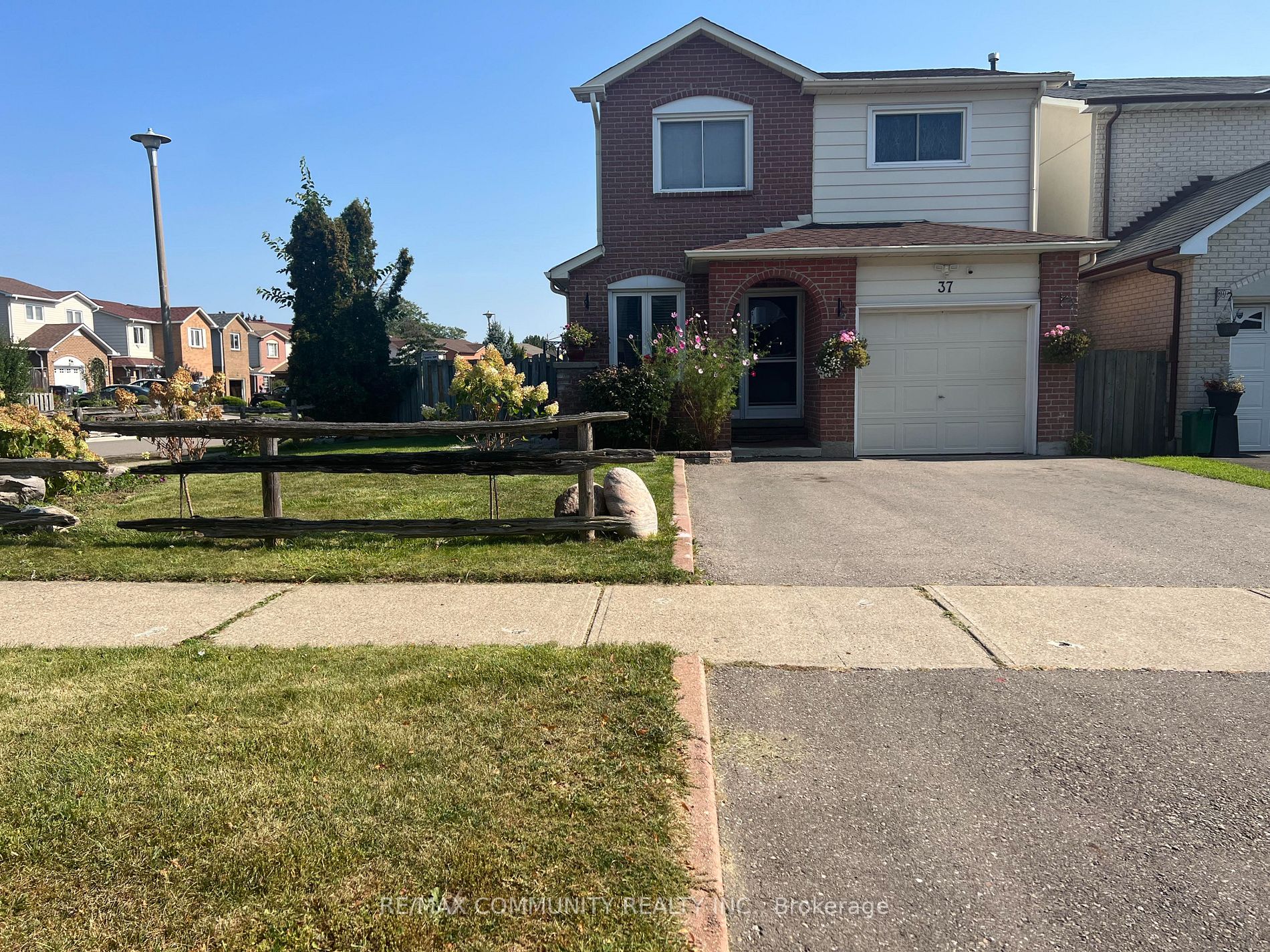 37 Wikander Way