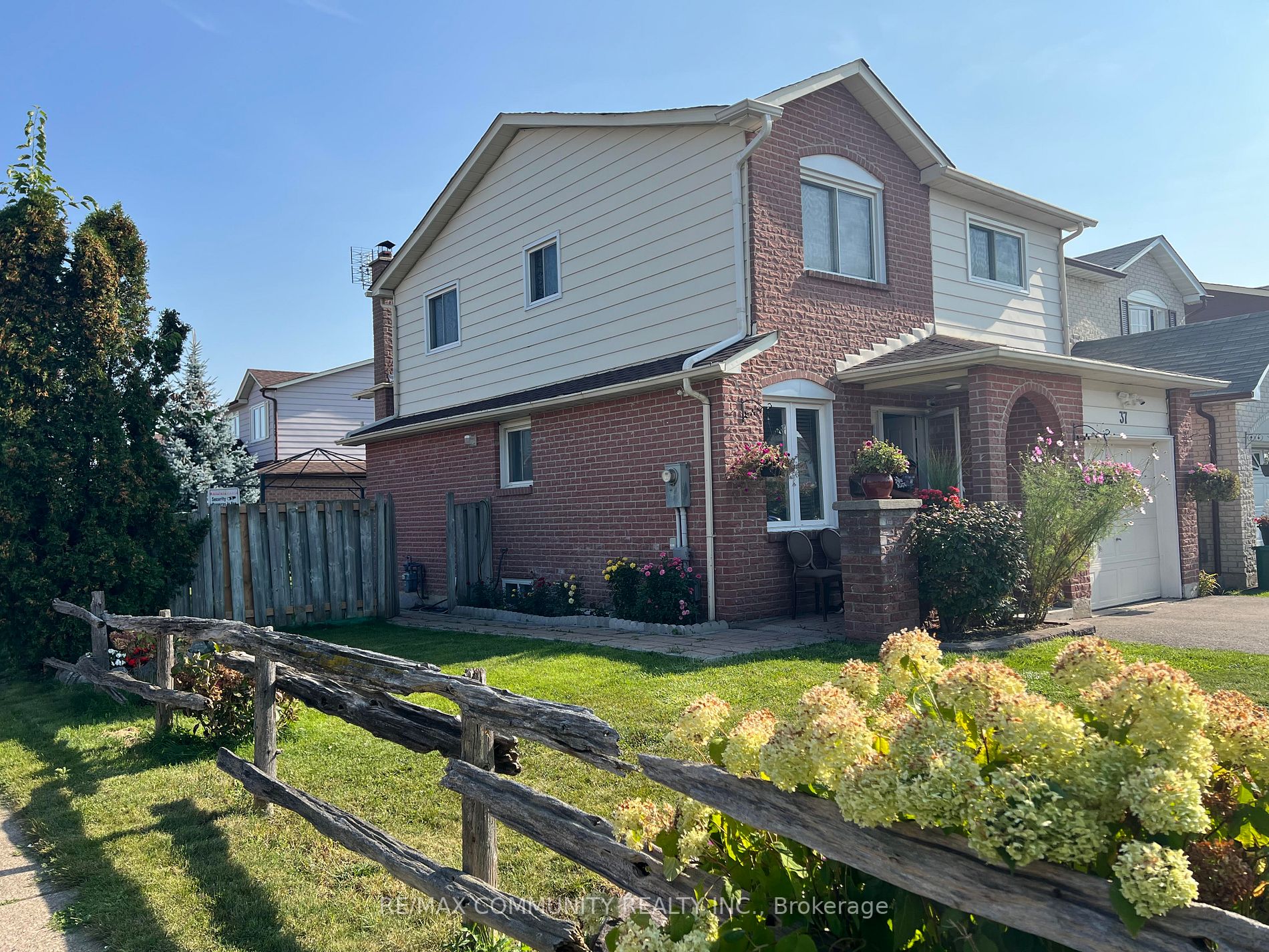 37 Wikander Way