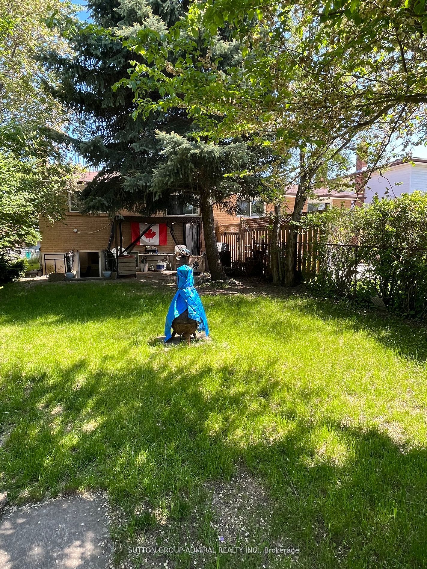 2661 Hortense Rd