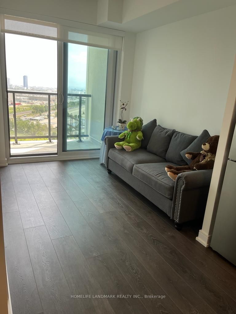 30 Samuel Wood Way, #1609