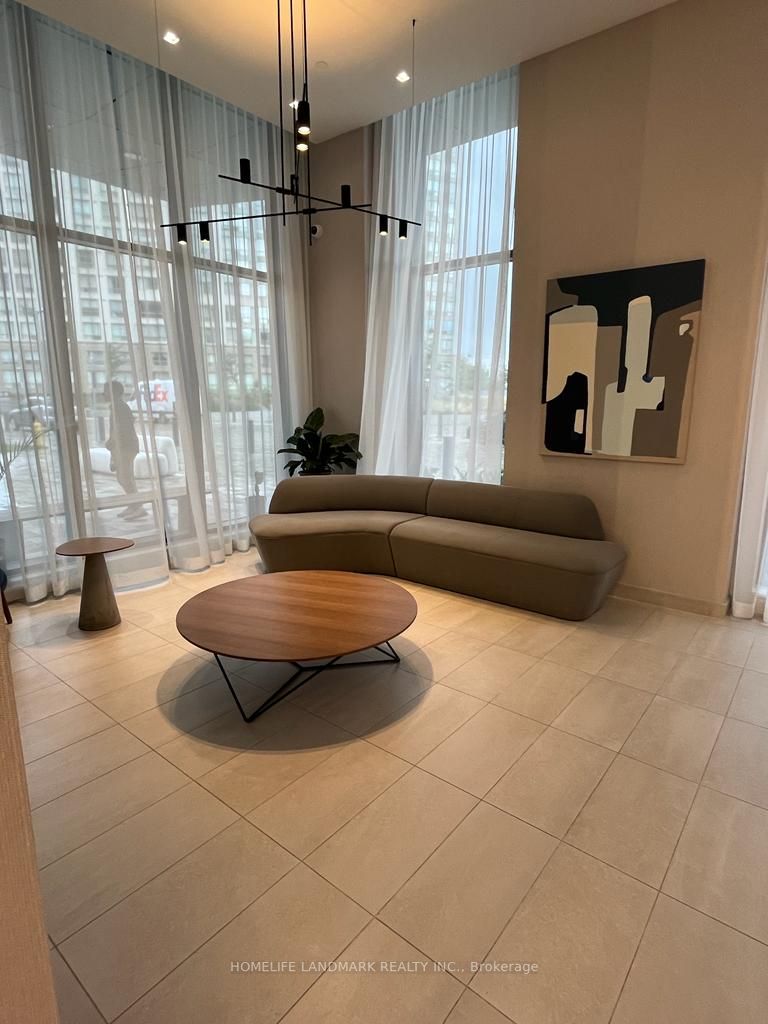 30 Samuel Wood Way, #1609