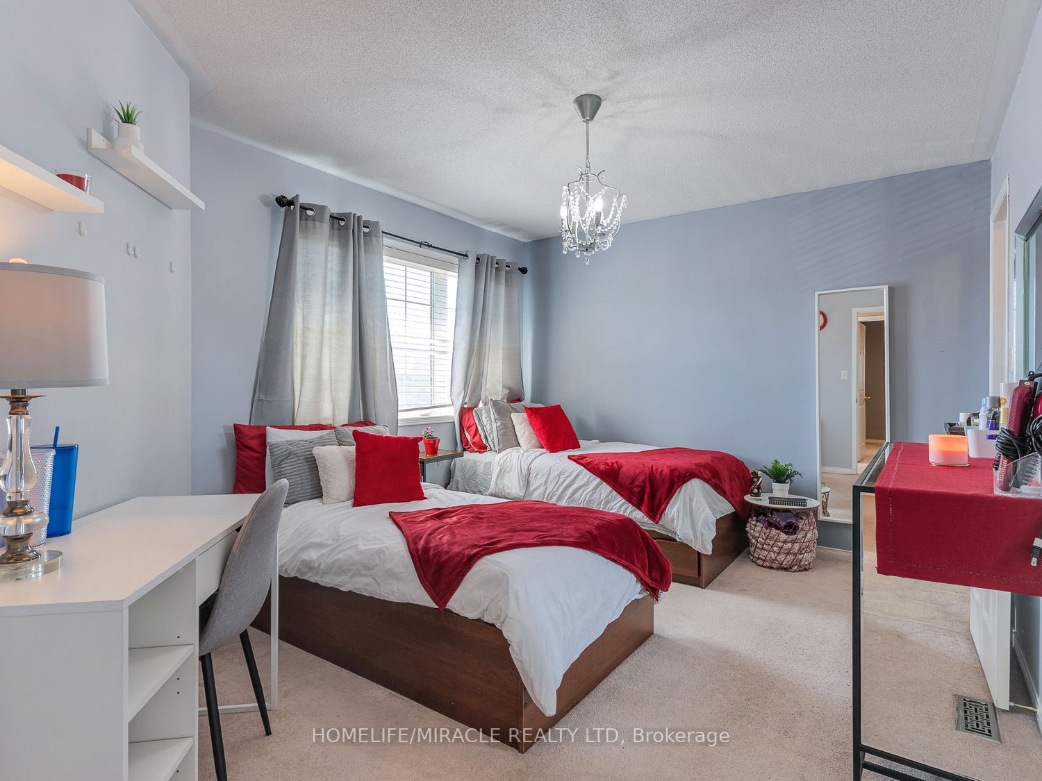 22 Owens Rd