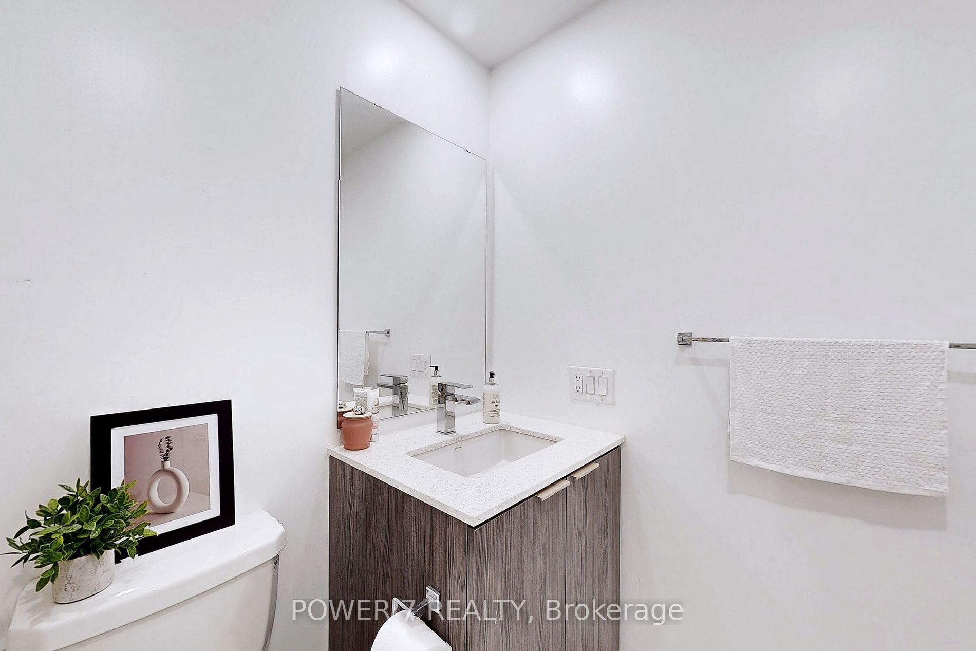 70 Annie Craig Dr, #3808