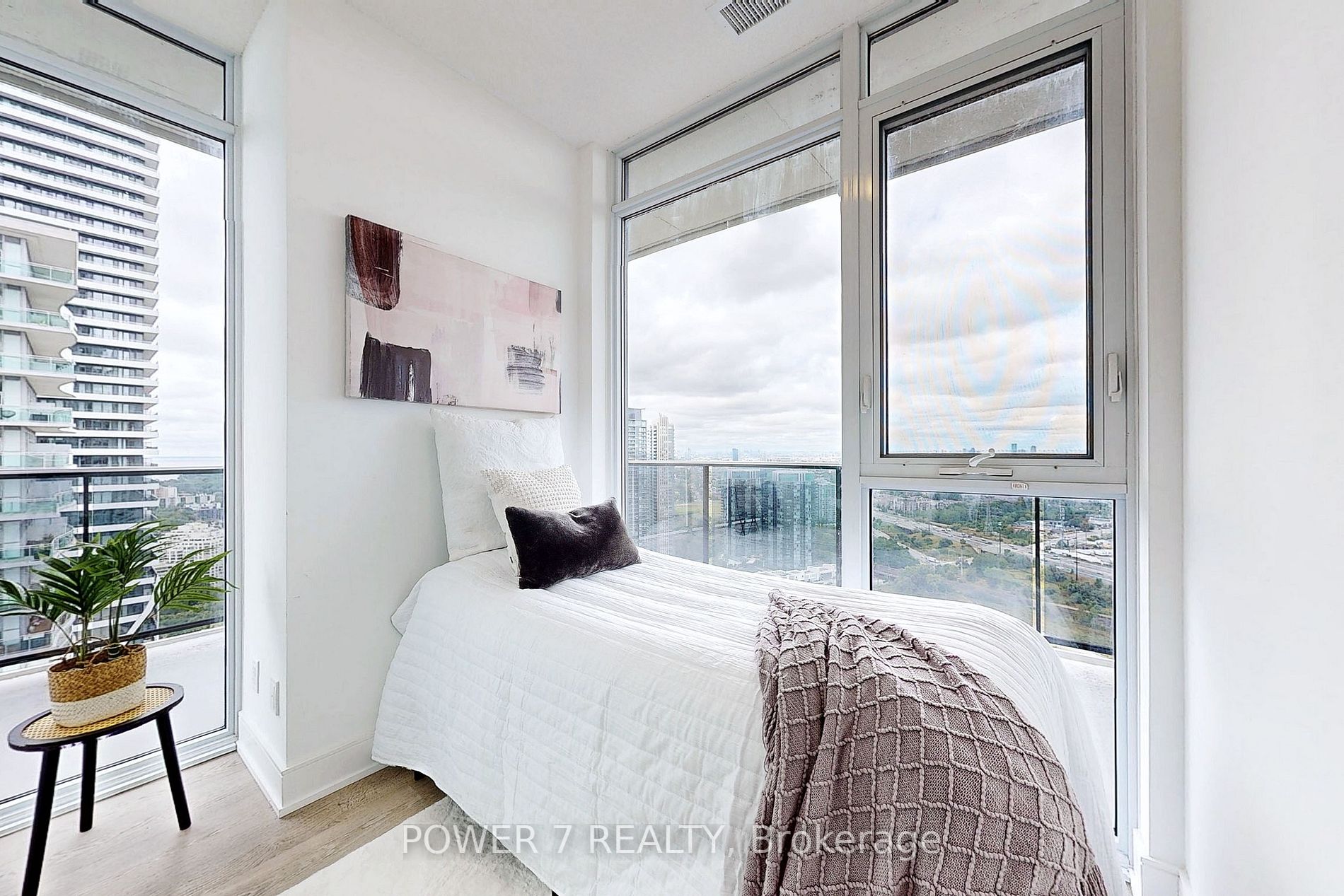 70 Annie Craig Dr, #3808
