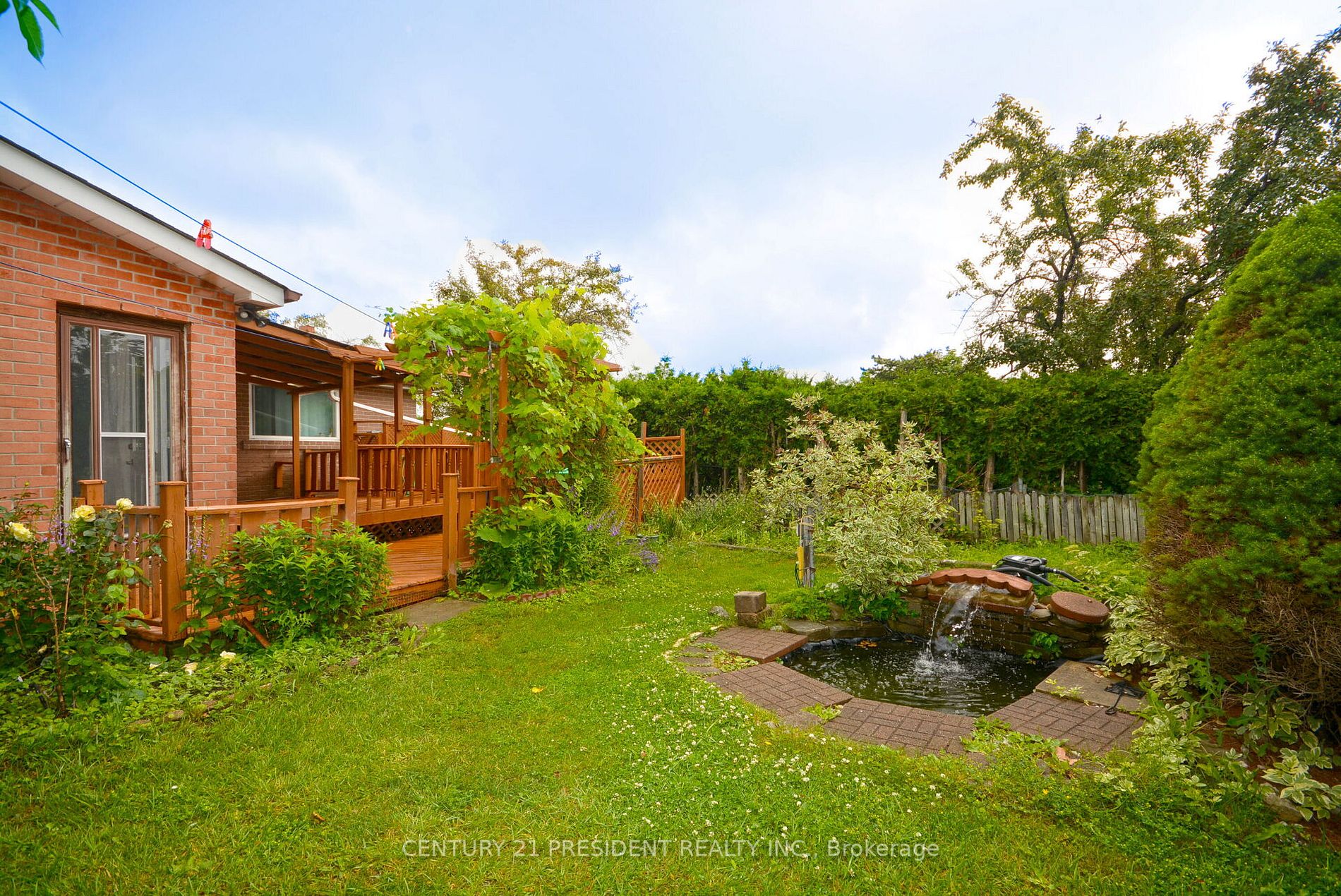 48 Evesham Cres