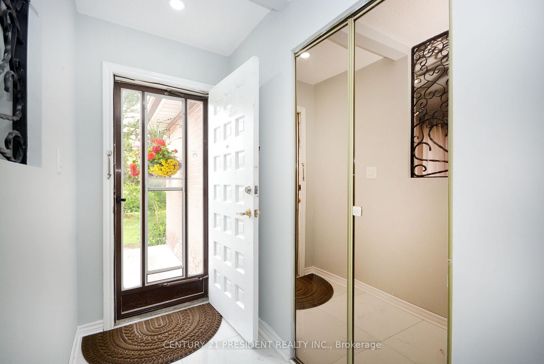 48 Evesham Cres