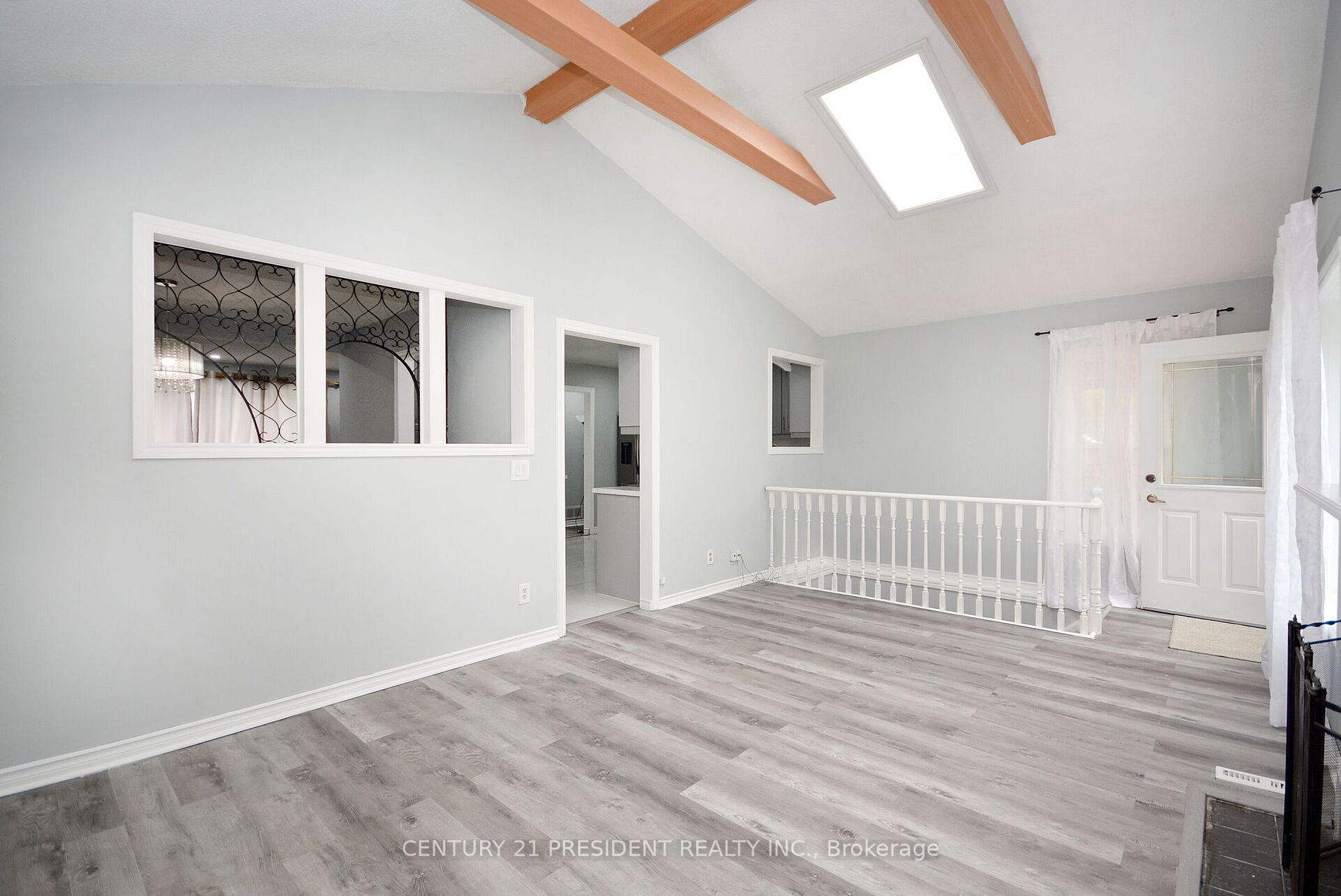48 Evesham Cres