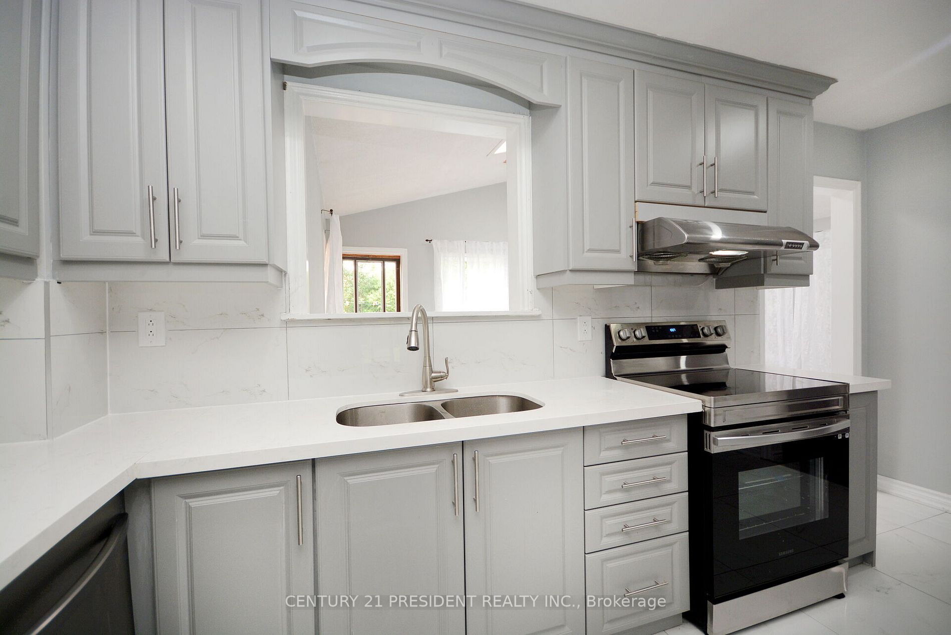 48 Evesham Cres