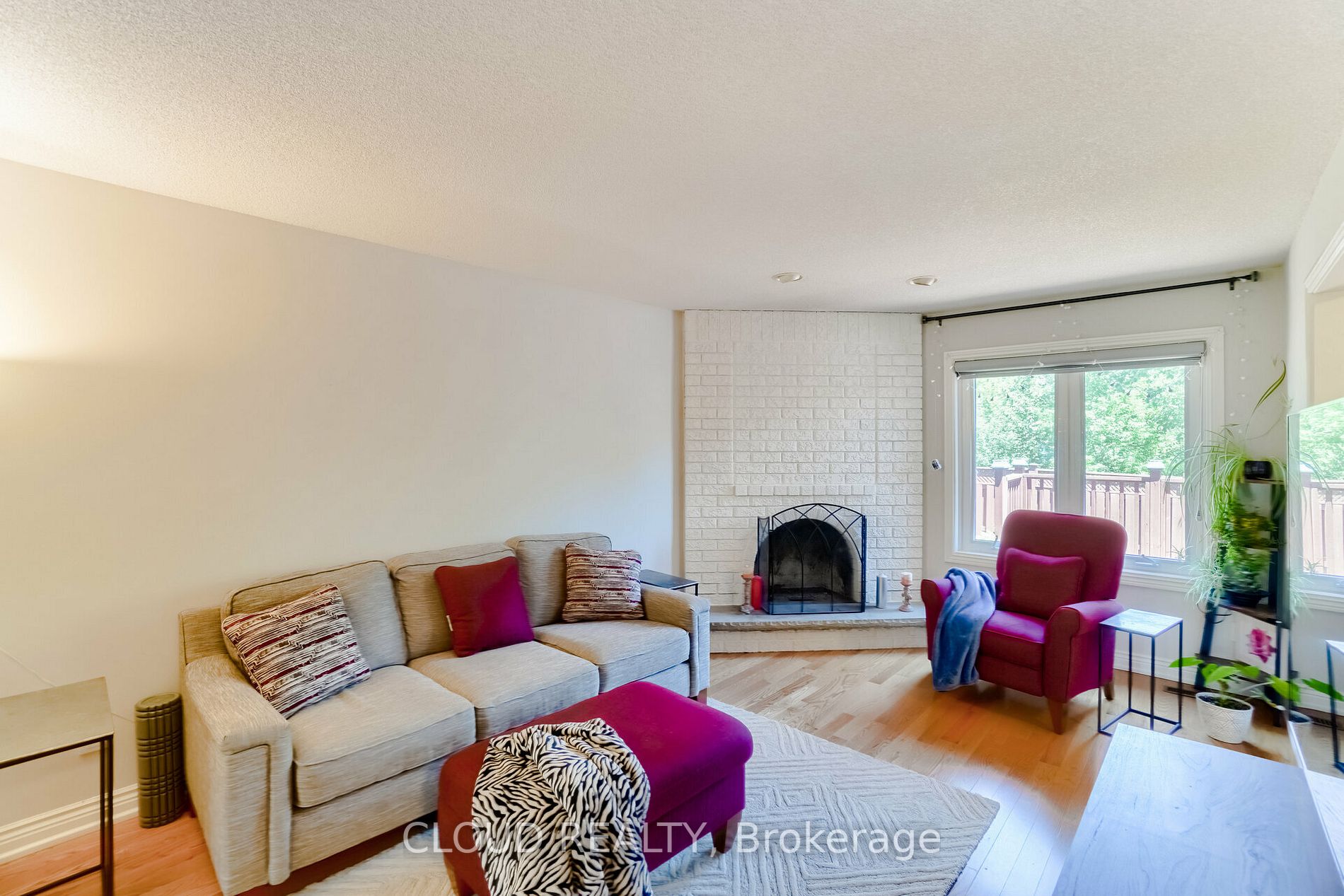 6831 Gracefield Drive