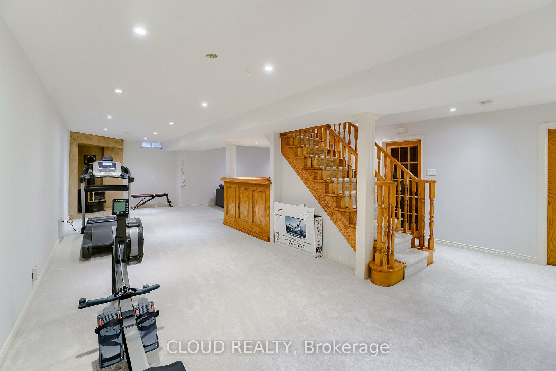 6831 Gracefield Drive