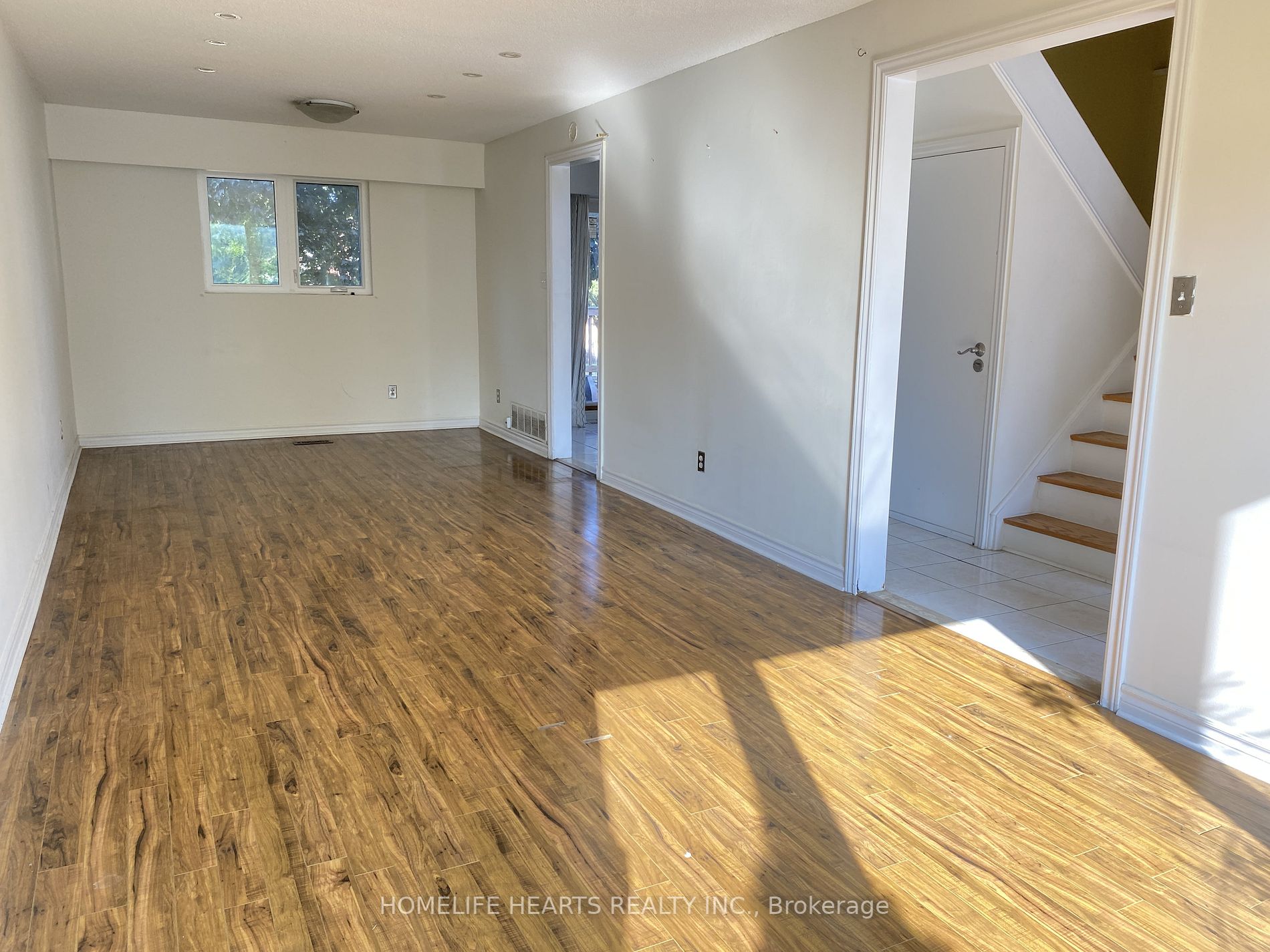 153 Bonham Boulevard