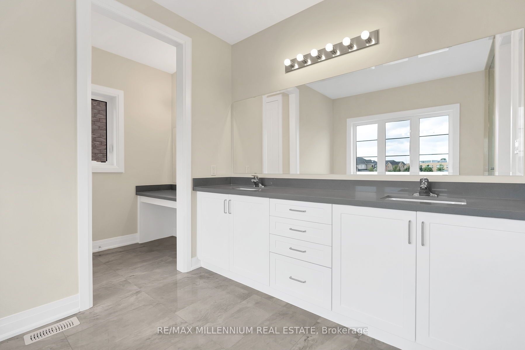 2 Catherwood Crt