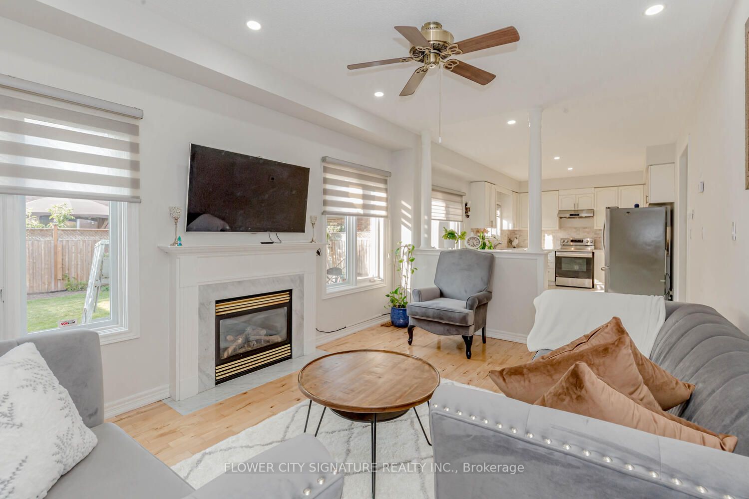 1105 Field Dr