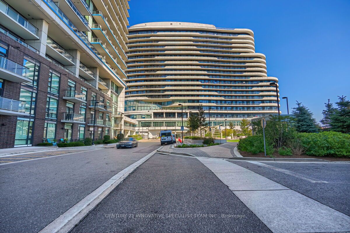 2520 Eglinton Ave W, #1803