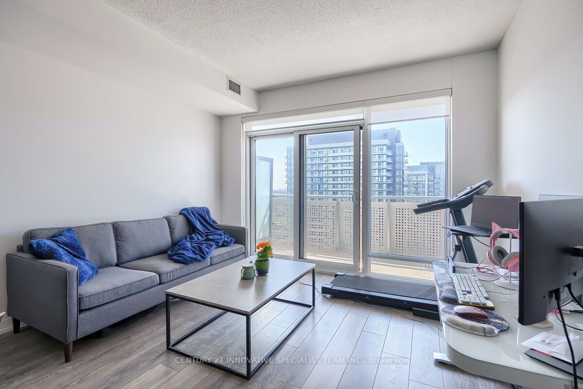 2520 Eglinton Ave W, #1803