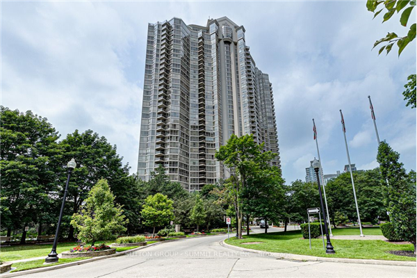 45 Kingsbridge Garden Circ, Mississauga