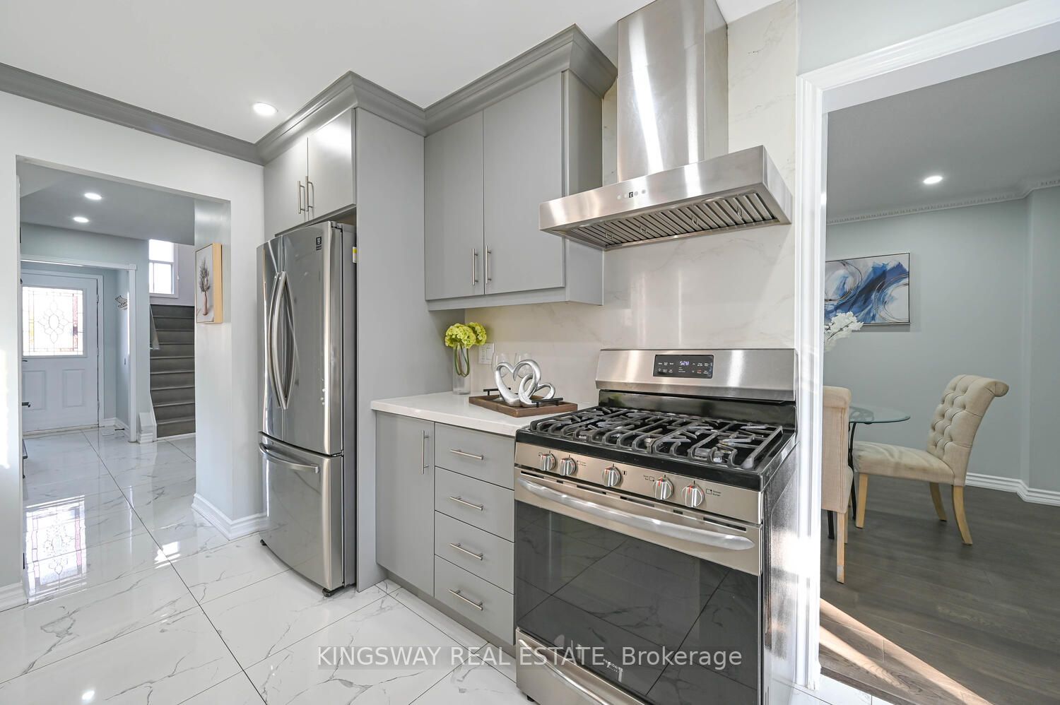 38 Solway Ave