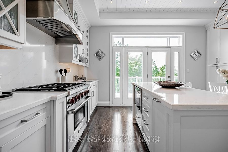 5 West Branch Dr