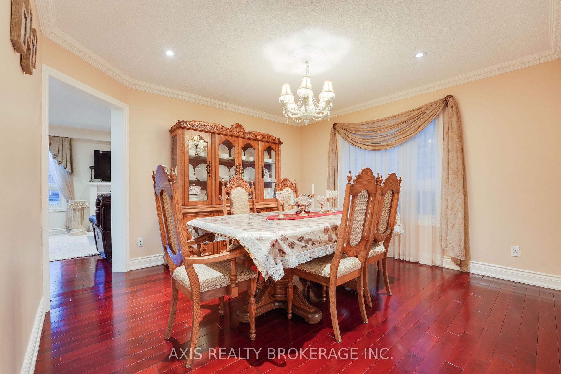 68 Tufton Cres