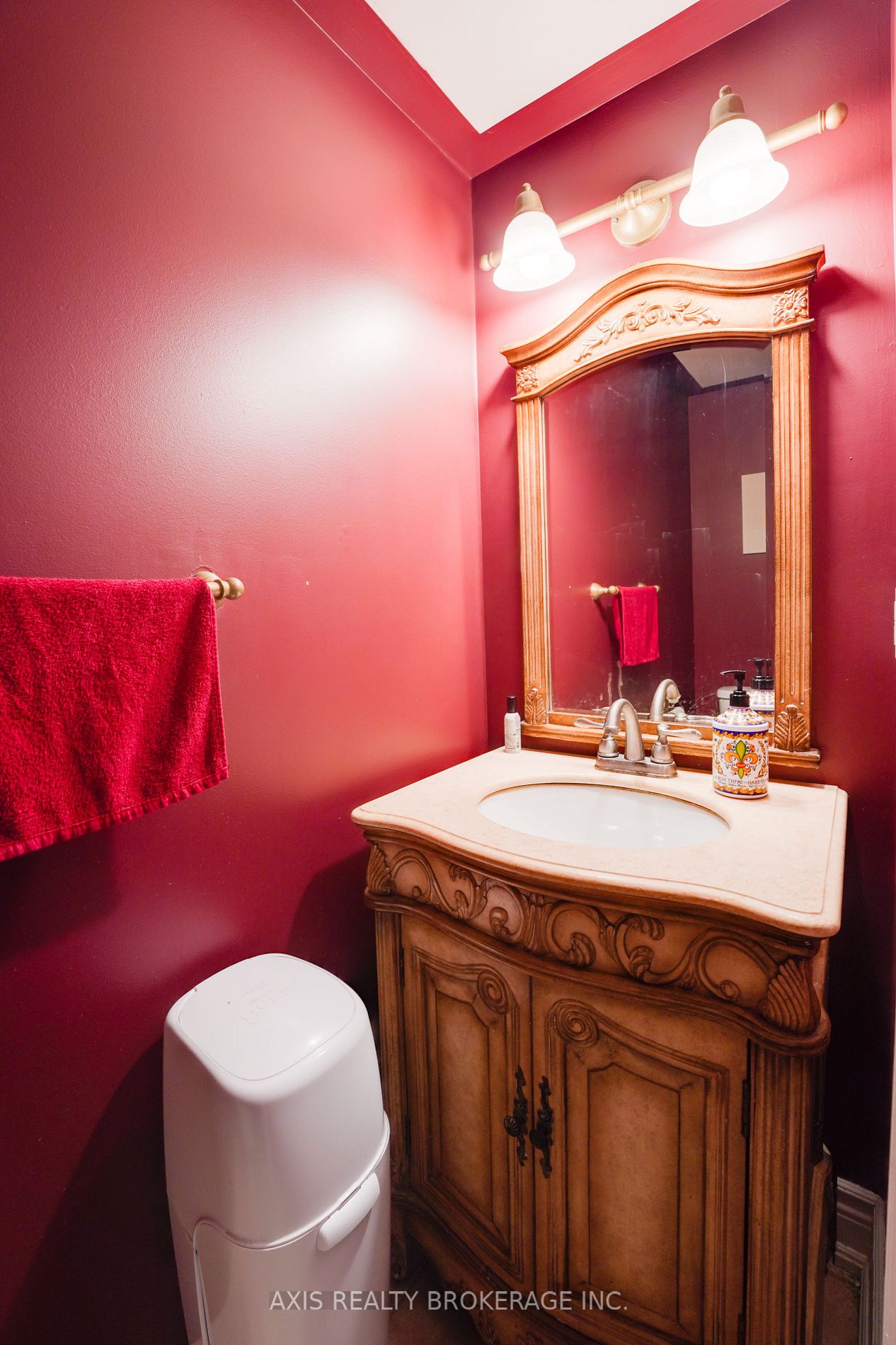 68 Tufton Cres