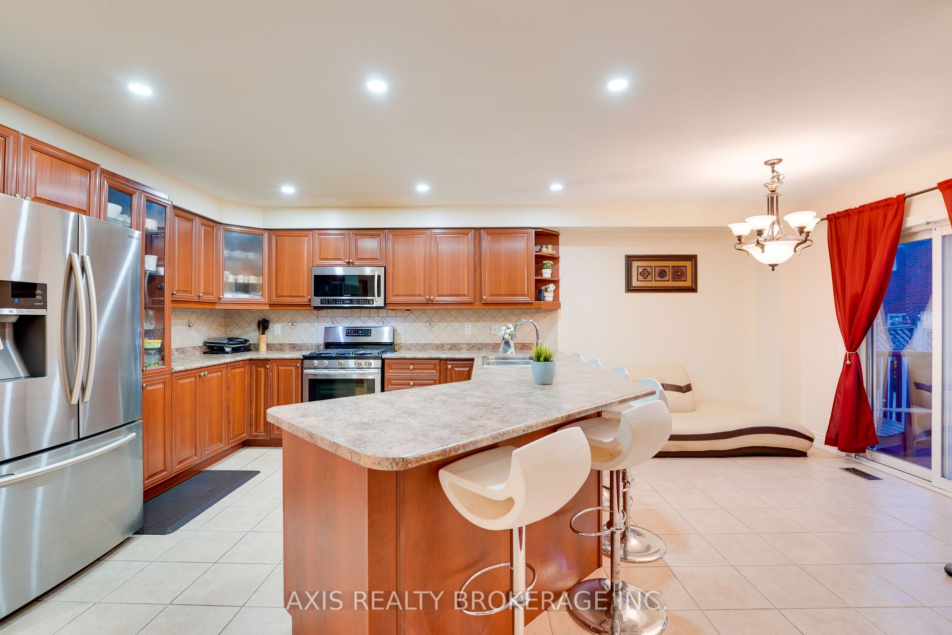 68 Tufton Cres