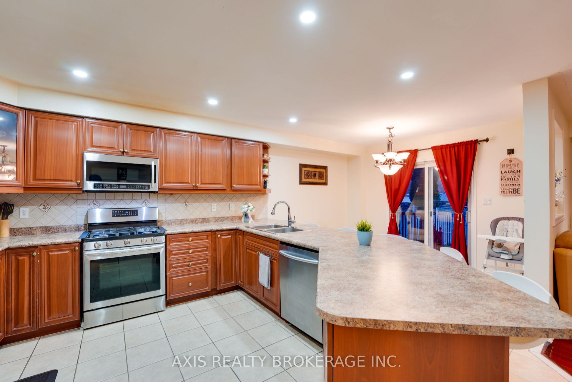68 Tufton Cres