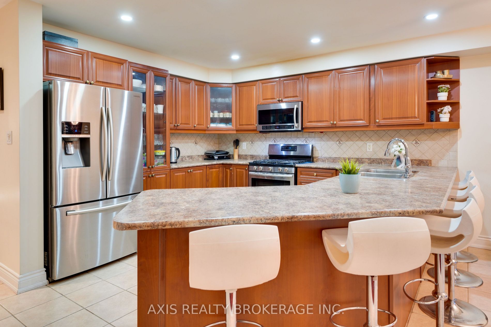 68 Tufton Cres
