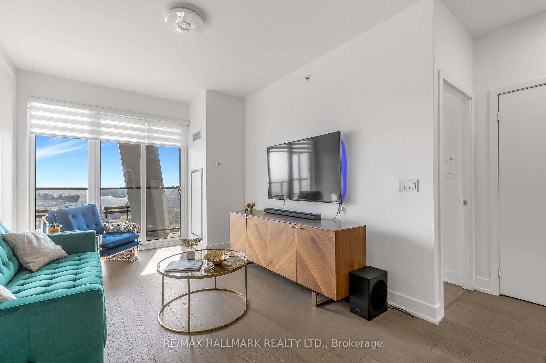 20 Shore Breeze Dr, #1401