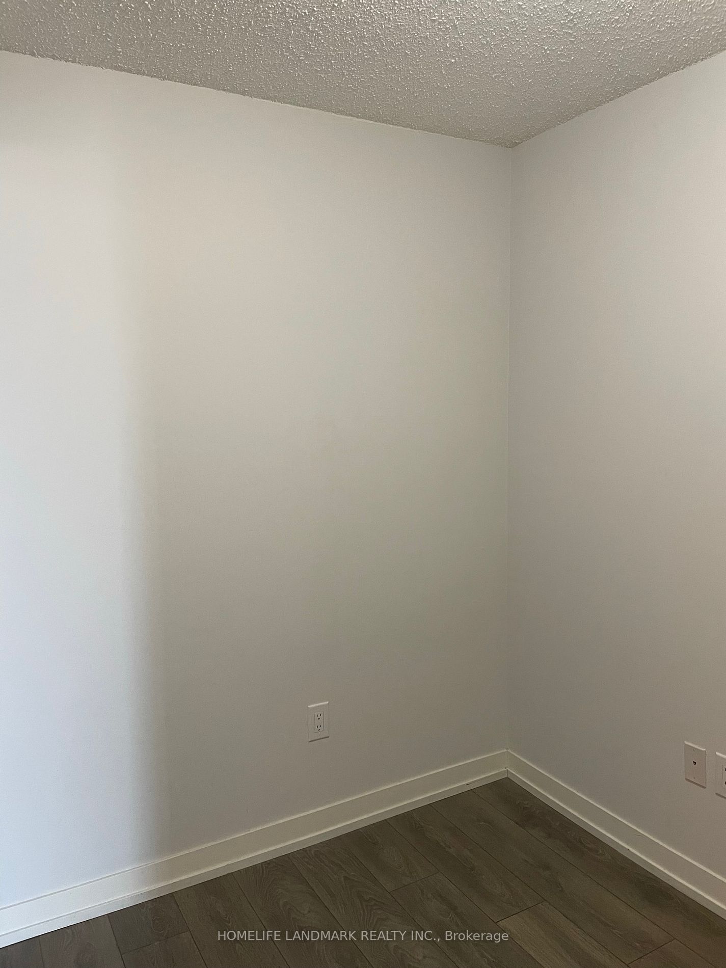 812 Lansdowne Ave W, #1010