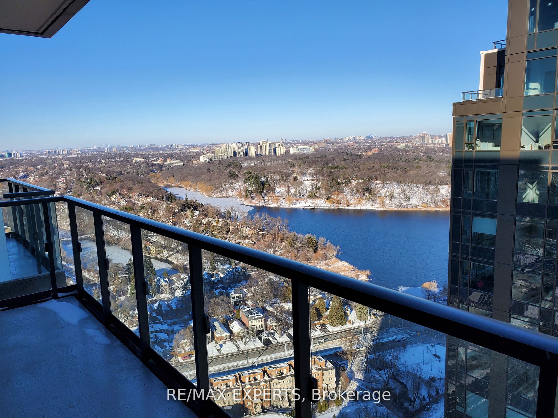 1928 Lakeshore Blvd W, #4003