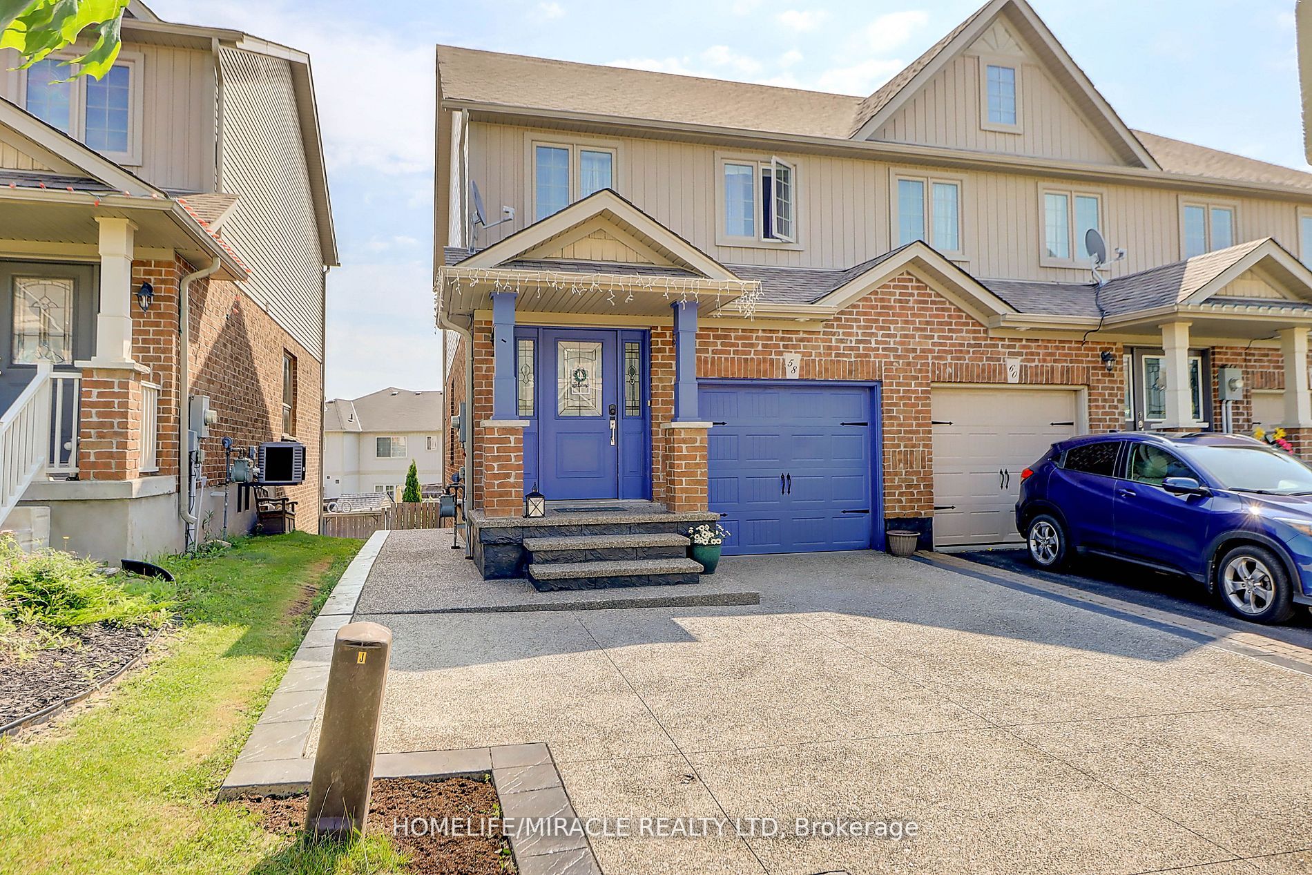 58 James Arnott Crescent