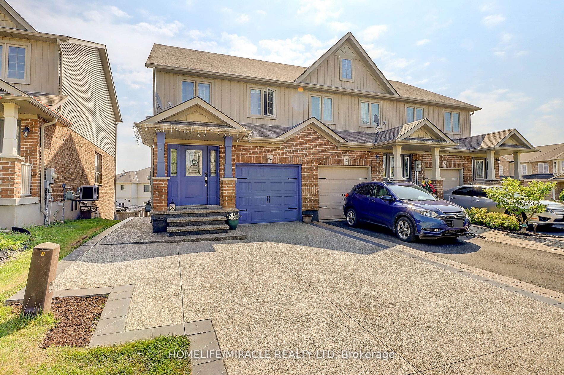 58 James Arnott Crescent