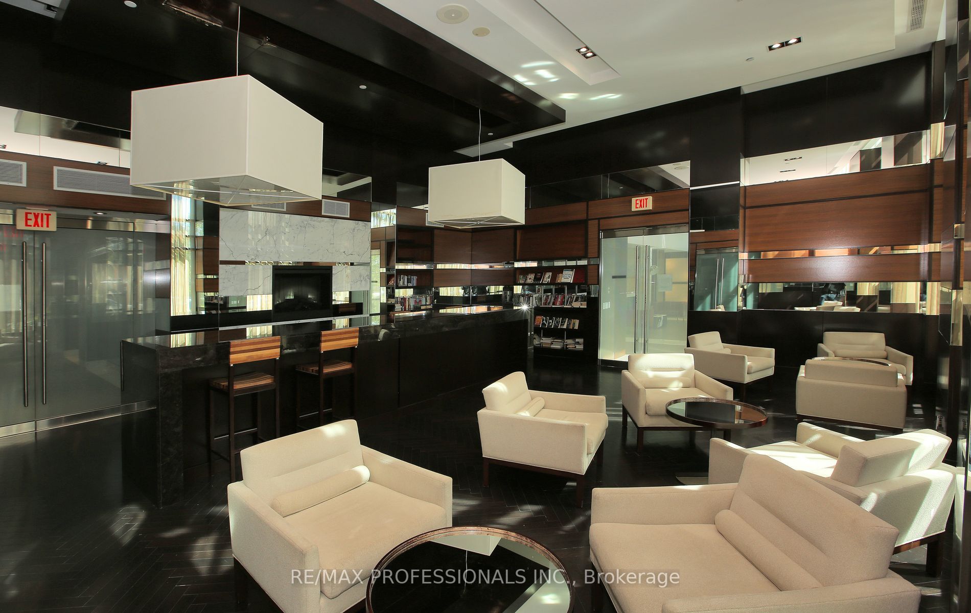 235 Sherway Gardens Rd, #306