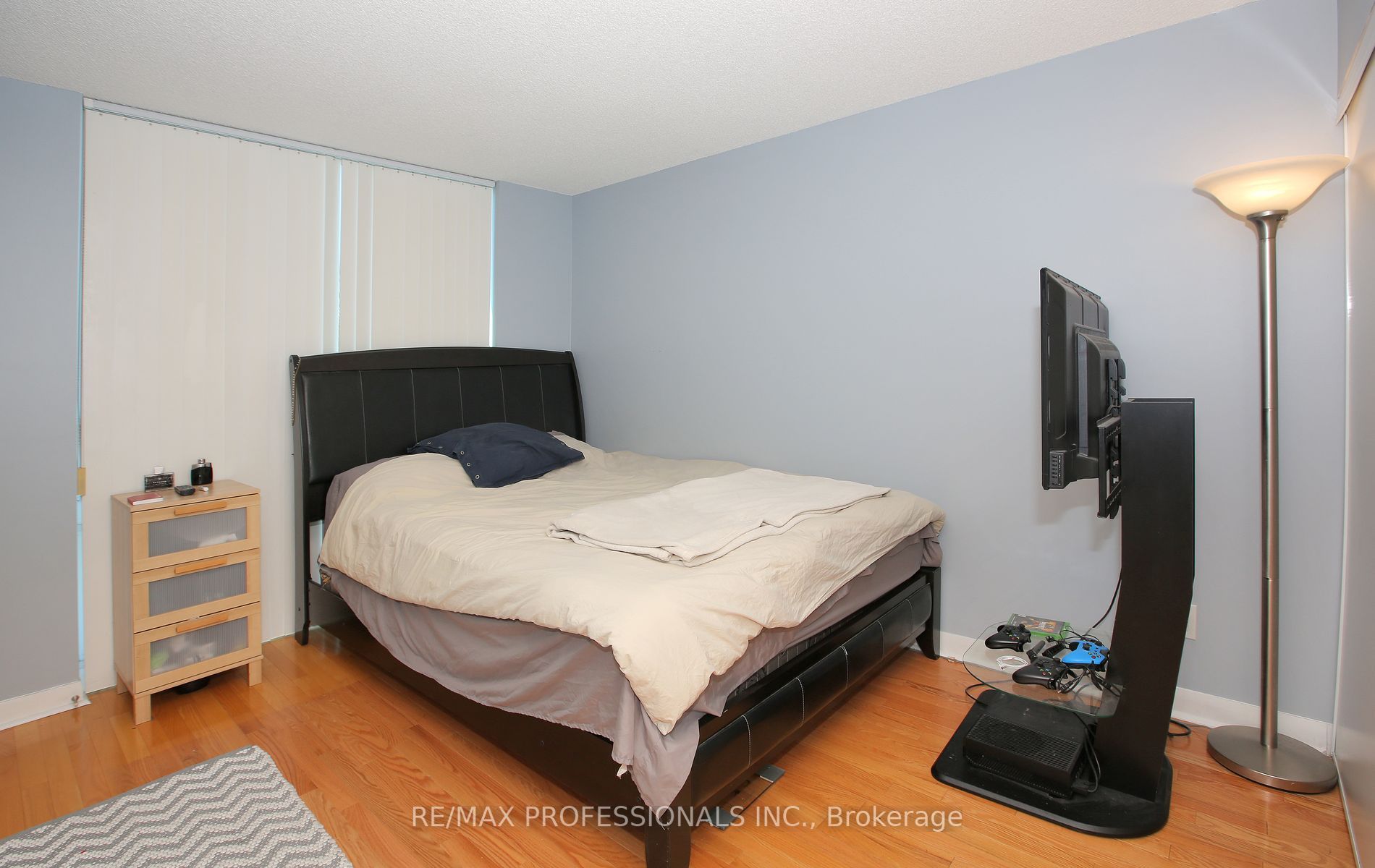 235 Sherway Gardens Rd, #306
