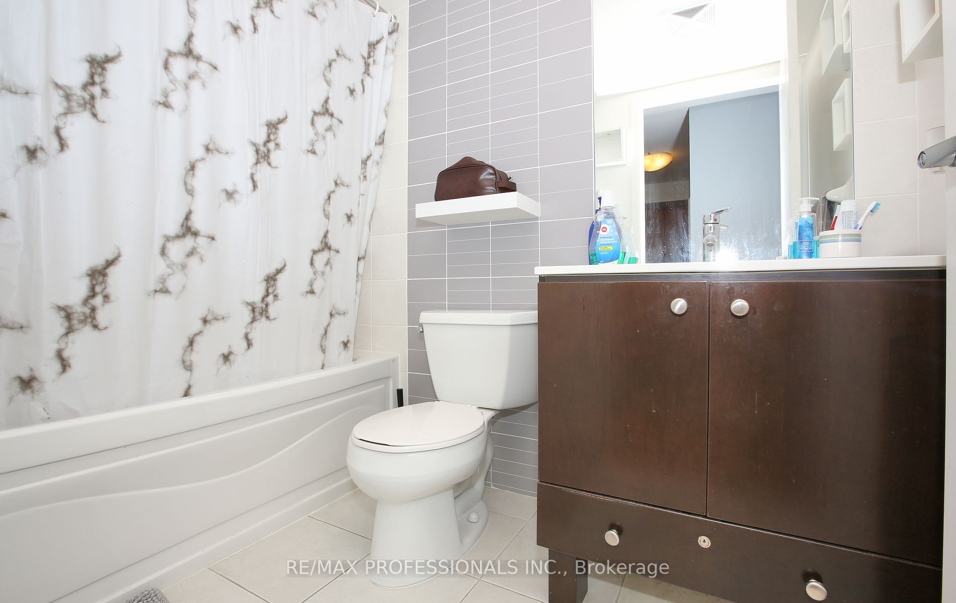 235 Sherway Gardens Rd, #306
