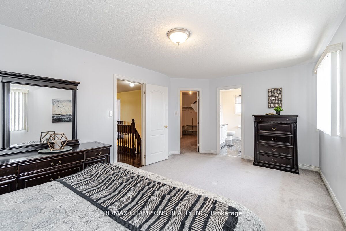 54 Mount Mckinley Lane